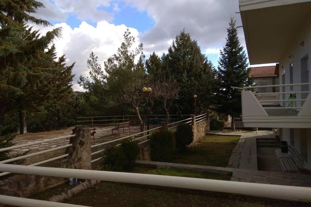 The Stone House Apartment Kozani Exterior photo